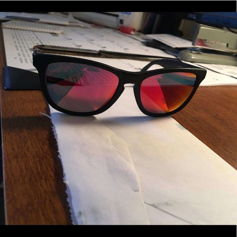 Oakley Frogskins